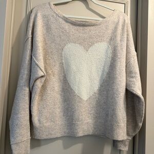 American Eagle Outfitters Cream Heart Sweater